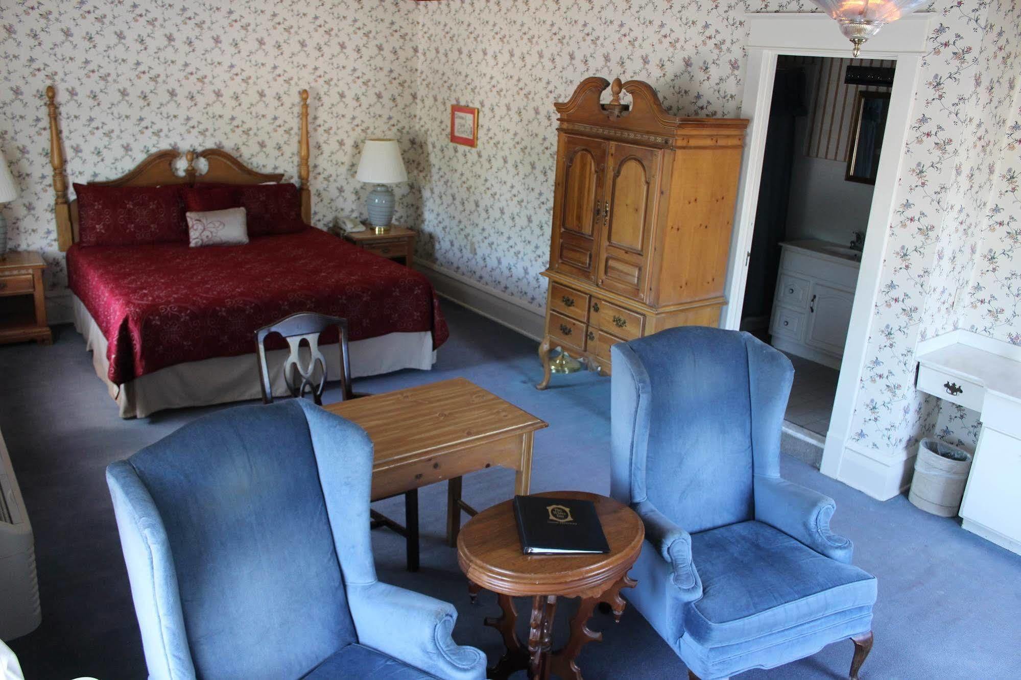 White Inn Fredonia Dış mekan fotoğraf